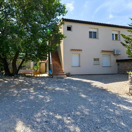 Cozy In With Wifi Apartment Starigrad Paklenica
