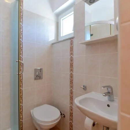 Apartamento Front In *